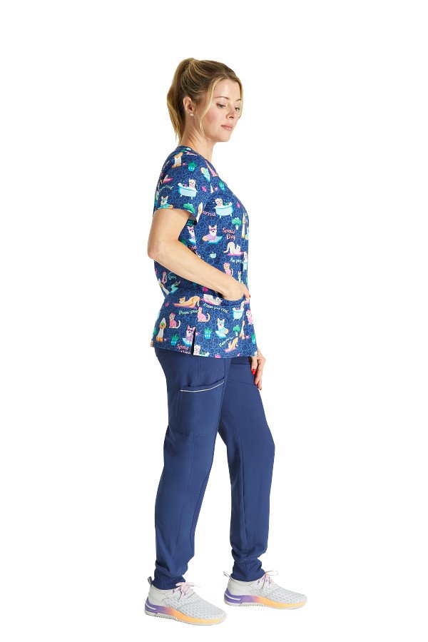 Print Scrub Top Spaw Day